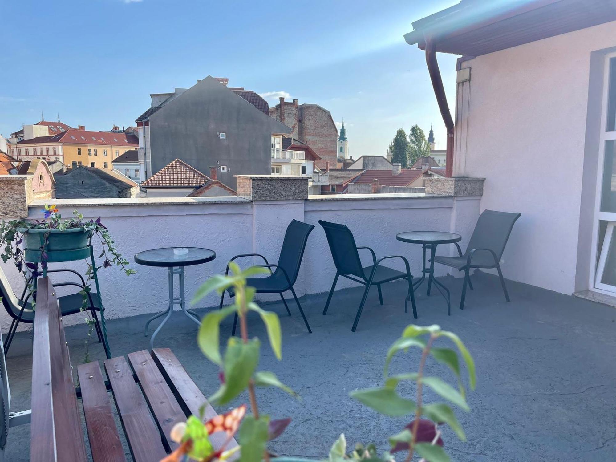 Boutique Apartments Oradea Zewnętrze zdjęcie