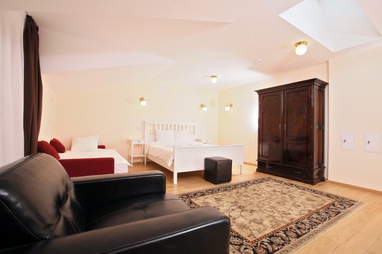 Boutique Apartments Oradea Zewnętrze zdjęcie